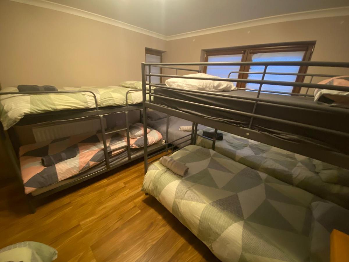 Dublin Airport Big Rooms With Bathroom Outside Room - Kitchen Only 7 Days Reservation מראה חיצוני תמונה
