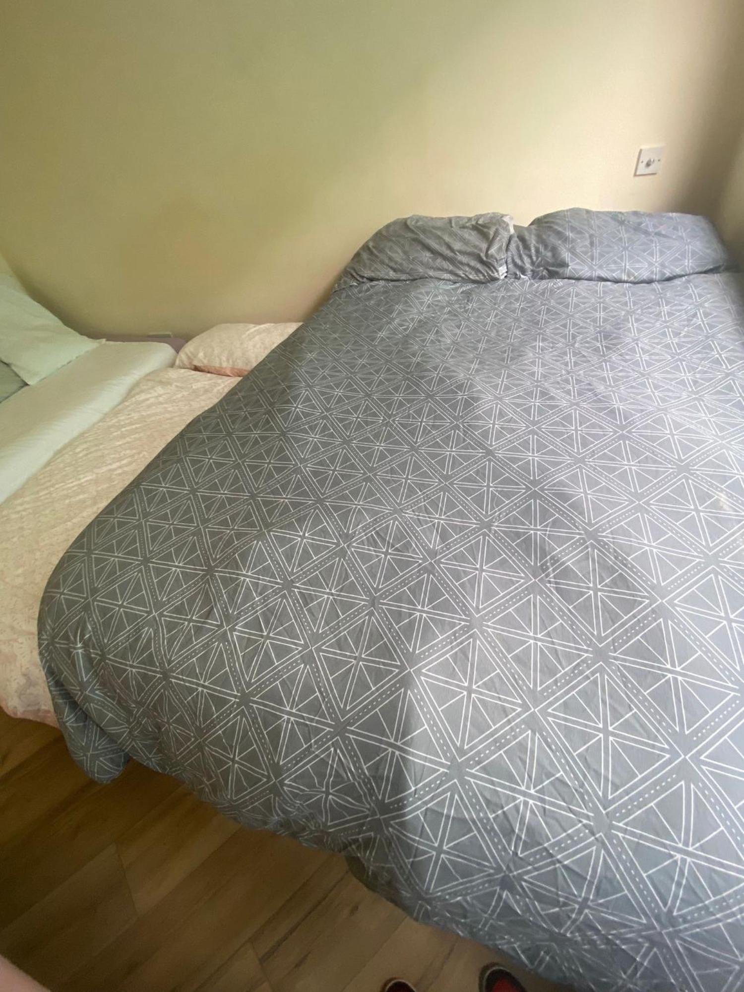 Dublin Airport Big Rooms With Bathroom Outside Room - Kitchen Only 7 Days Reservation מראה חיצוני תמונה
