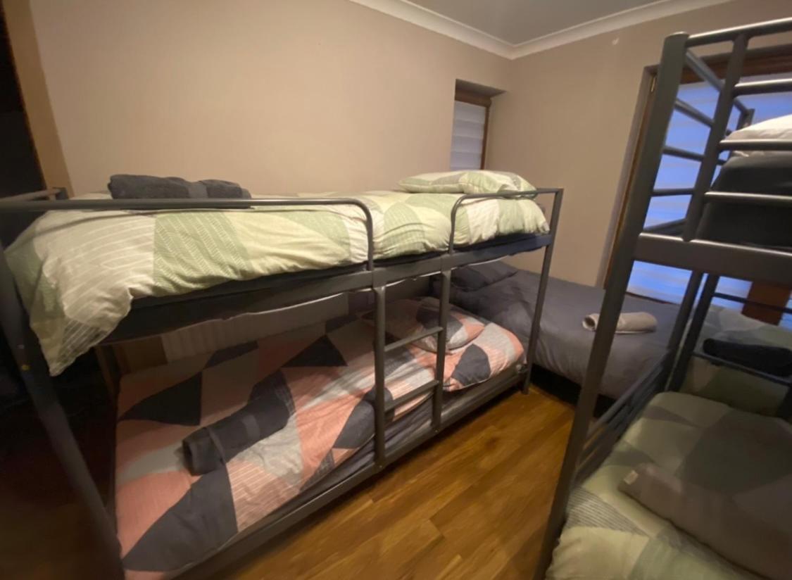 Dublin Airport Big Rooms With Bathroom Outside Room - Kitchen Only 7 Days Reservation מראה חיצוני תמונה