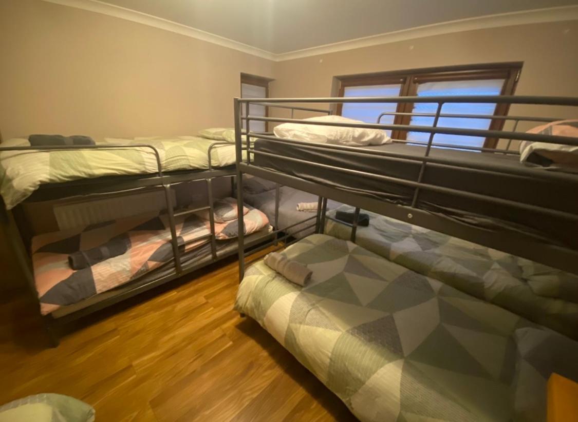 Dublin Airport Big Rooms With Bathroom Outside Room - Kitchen Only 7 Days Reservation מראה חיצוני תמונה