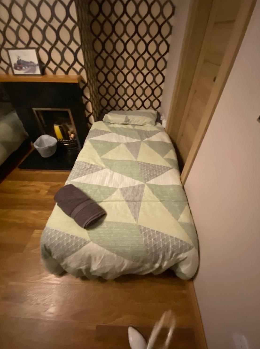 Dublin Airport Big Rooms With Bathroom Outside Room - Kitchen Only 7 Days Reservation מראה חיצוני תמונה
